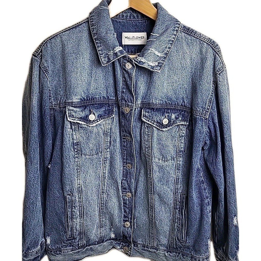 Wallflower Denim Jacket Womens XL Blue Distressed Jean Trucker Coat Trendy